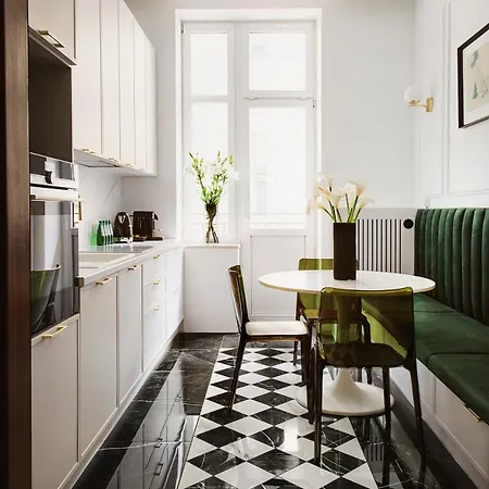 Queen #2 Apartment, Wawel View, Old Town, Apartamento *