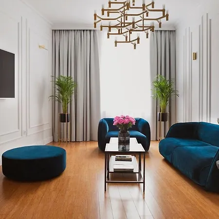 Queen #2 Apartment, Wawel View, Old Town,