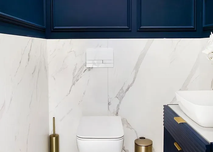 Queen #2 Apartment, Wawel View, Old Town, דירה קרקוב