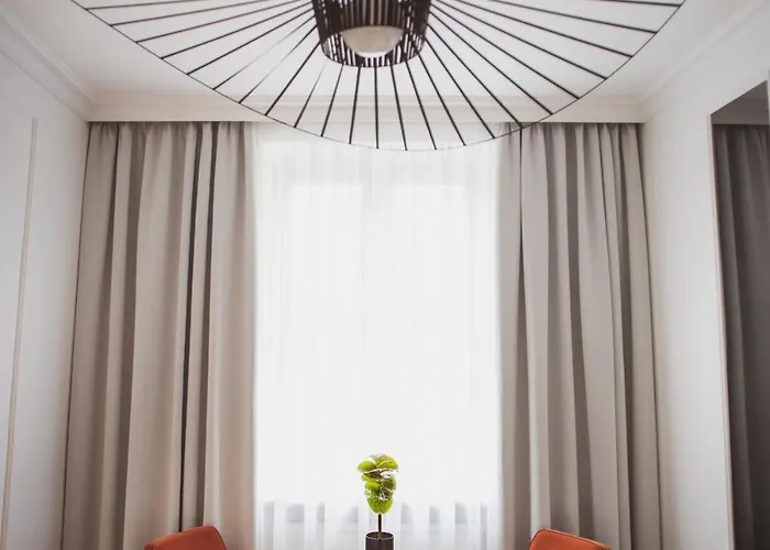 Queen #2 Apartment, Wawel View, Old Town, דירה