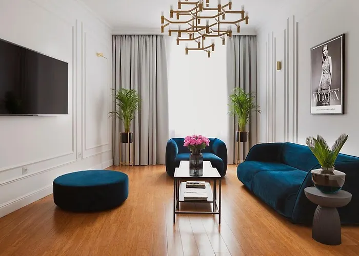 Queen #2 Apartment, Wawel View, Old Town,