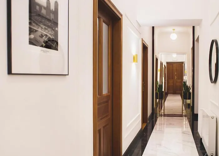 아파트 Queen #2 Apartment, Wawel View, Old Town, *