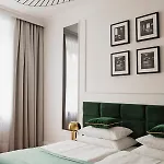 Queen #2 Apartment, Wawel View, Old Town,